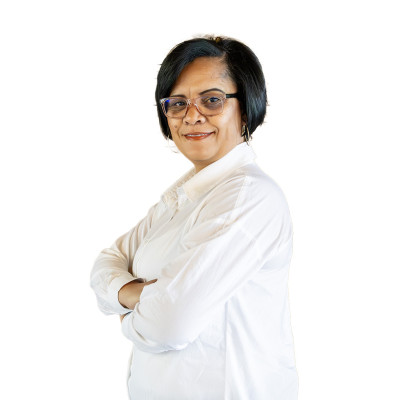 Ms. Delivia De Klerk